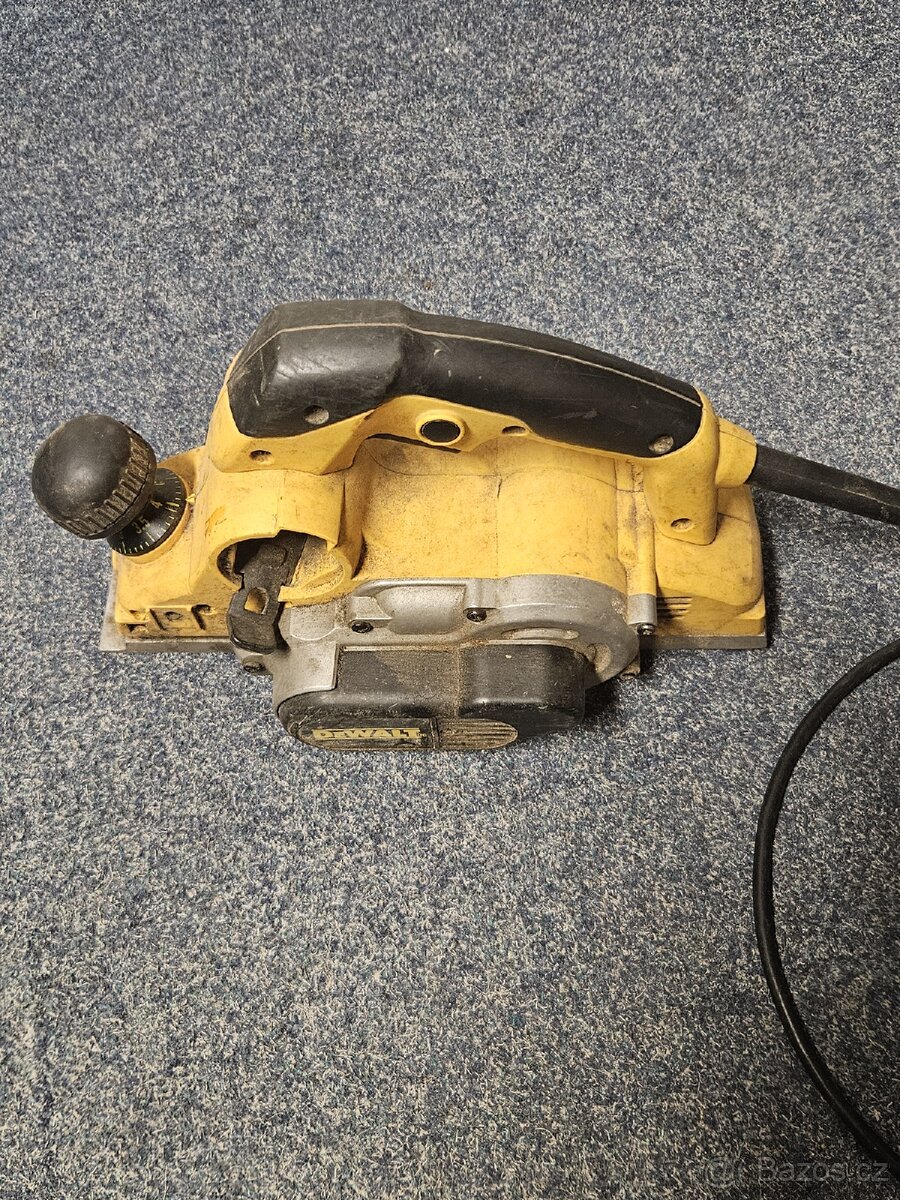 El. hoblík DeWALT D26500K