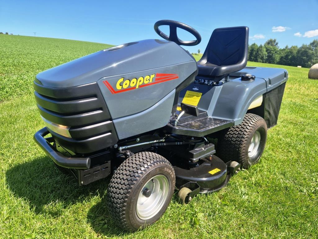 Zahradní traktor KARSIT 17,5HP 102cm