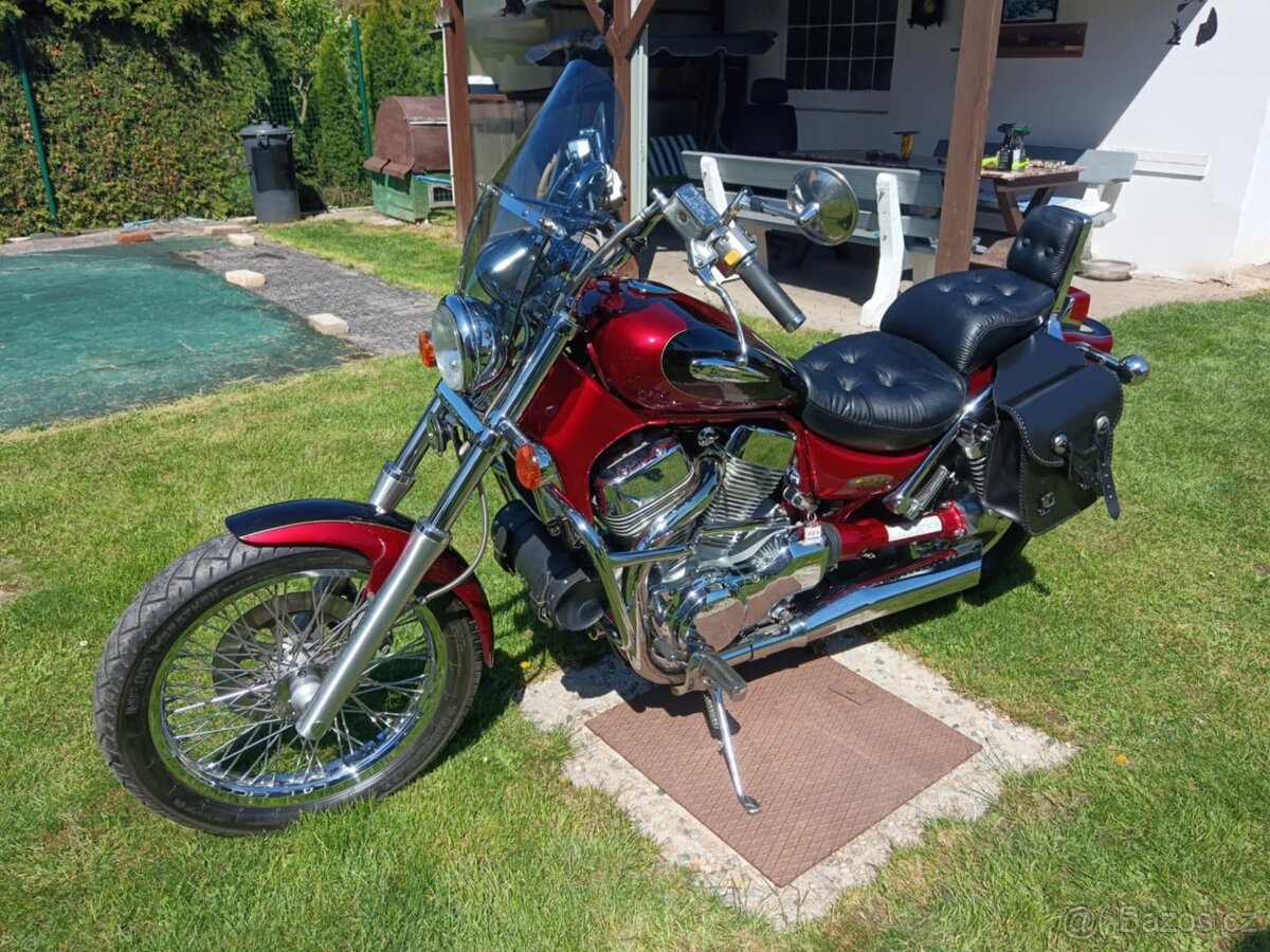 Suzuki Intruder 1400