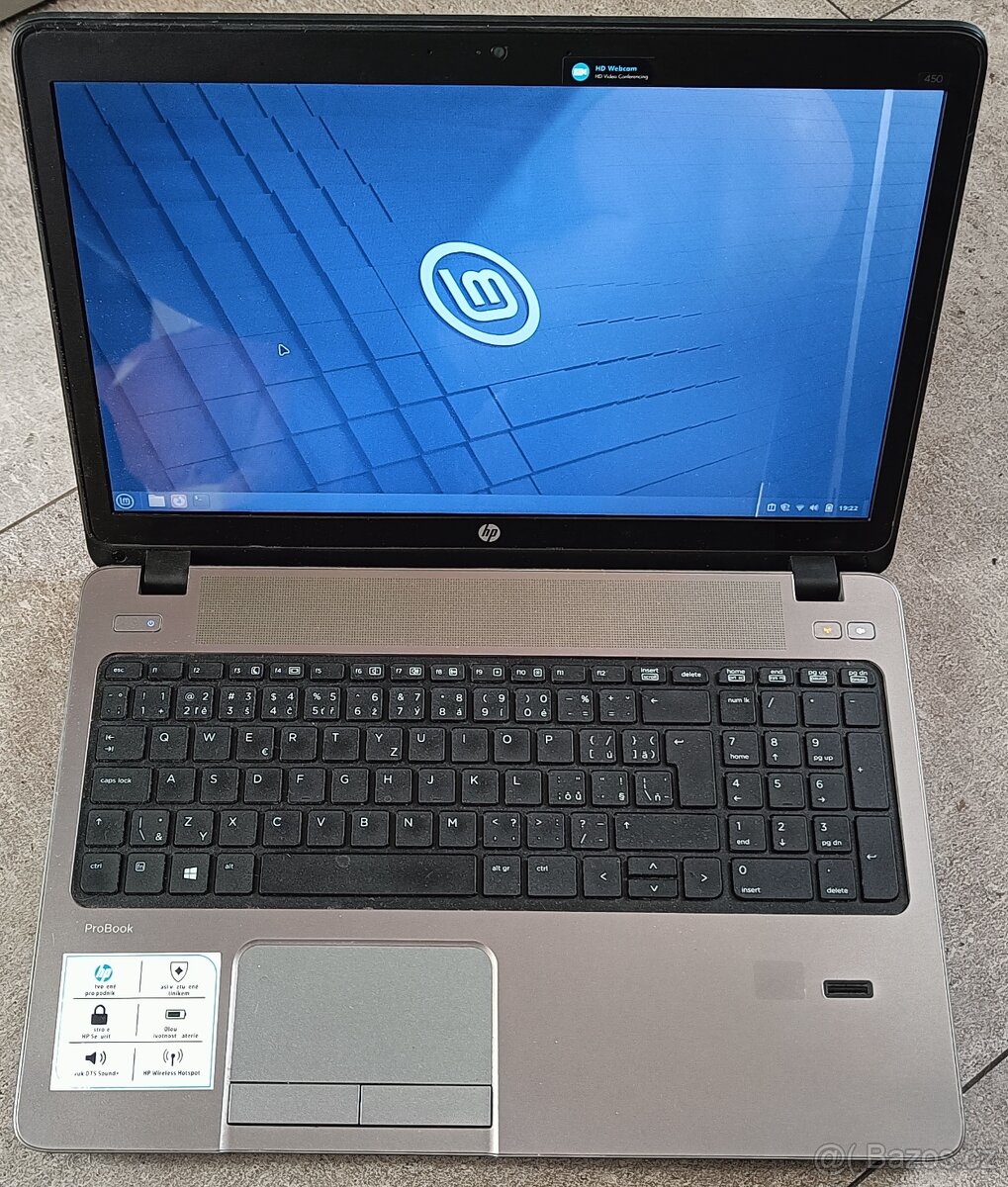 HP ProBook 450 G0,Linux Mint,SSD 128GB,RAM 4GB,15.6 palců