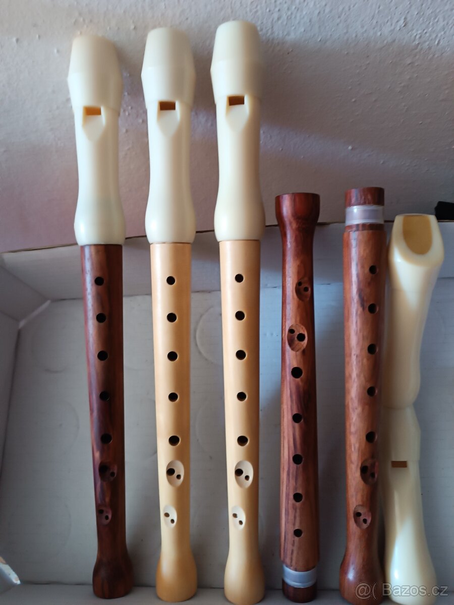 flétny dřevěné originál Amati  a mechaniky kytarové