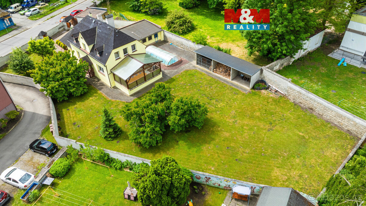 Prodej rodinného domu, 1628 m², Česká Lípa, ul. Mánesova