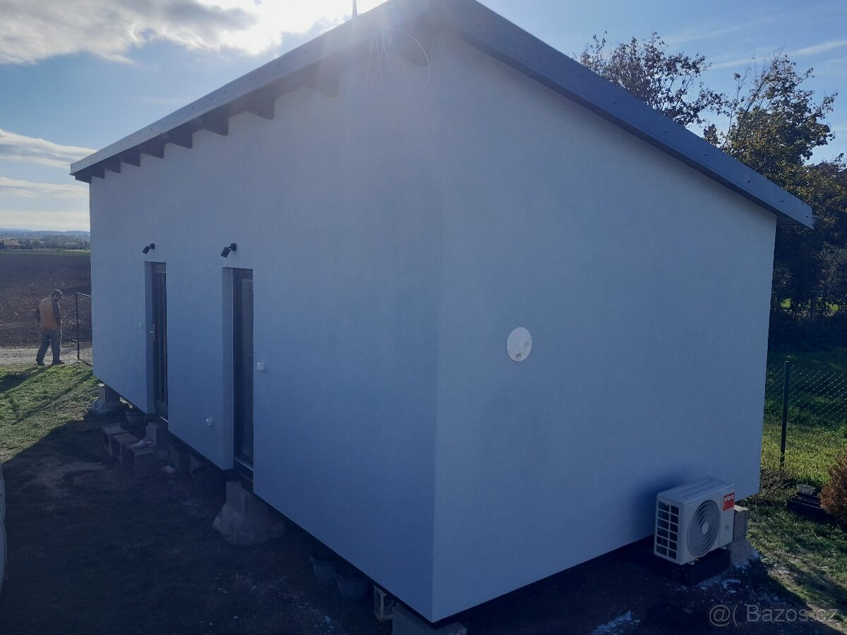 Včetně  kuchyně 2+kk,komora,koupelna  s wc