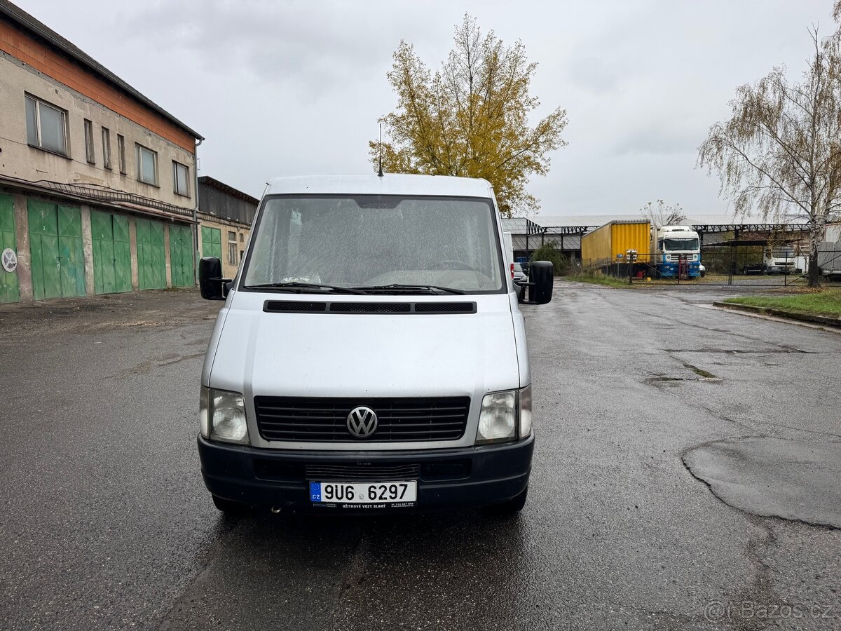 VW LT 28 2.5TDI, 7 míst, Rok:2003, klima,tažné,slušný stav