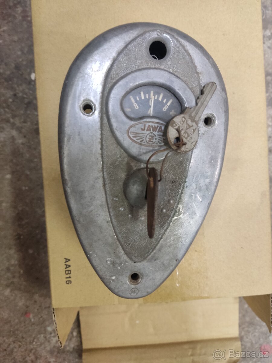 Jawa 250,350 kyvacka