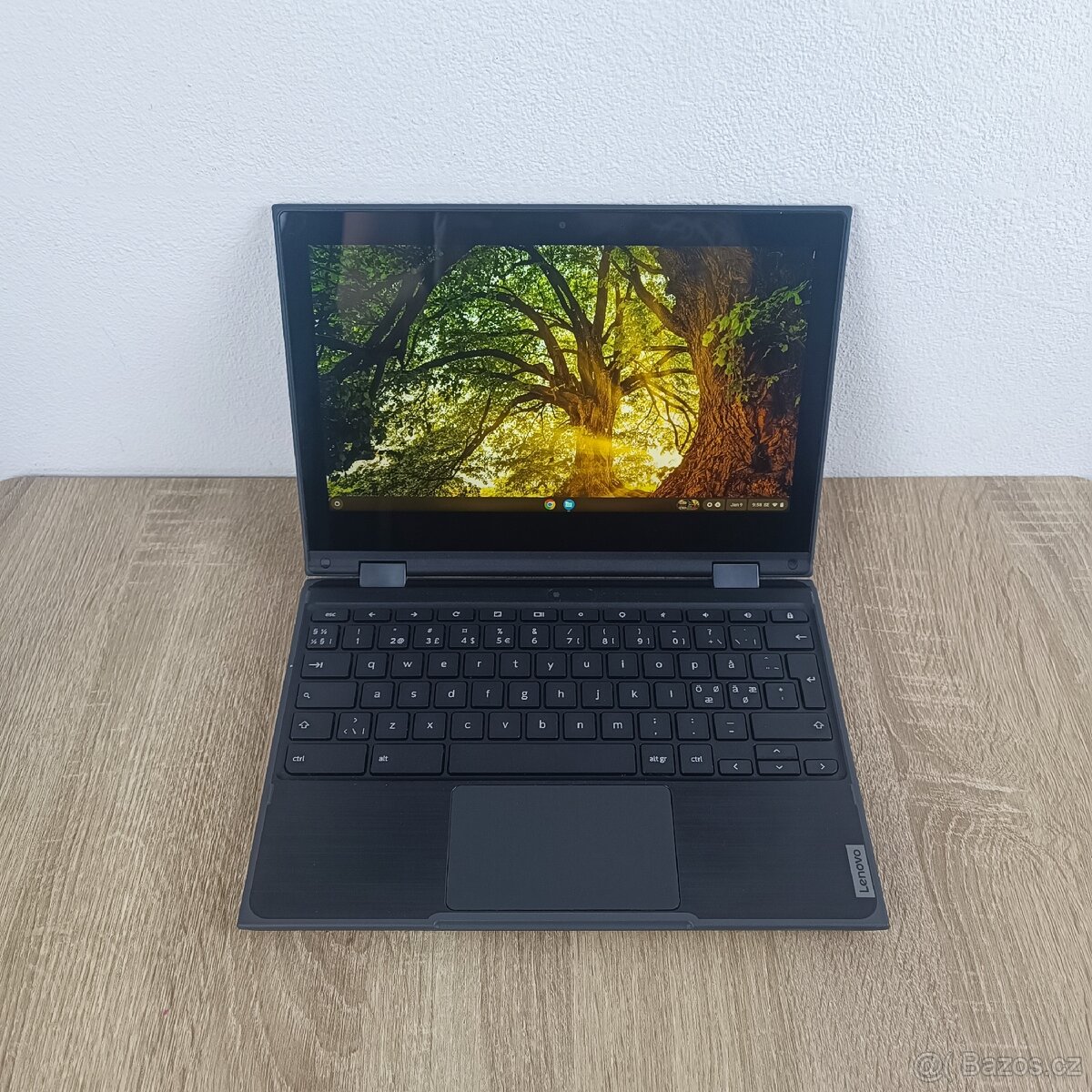 Dotykový Notebook Lenovo
