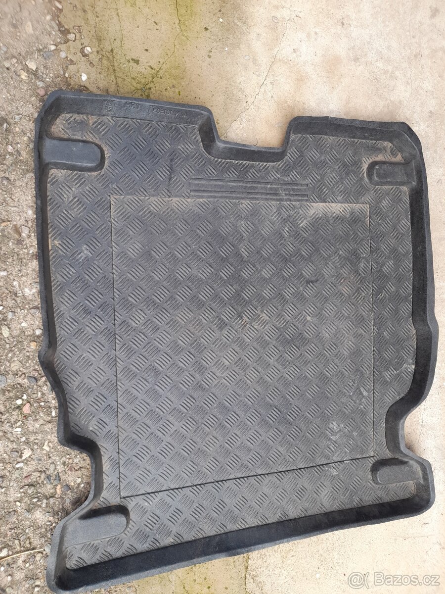 Felicia combi - vana do kufru