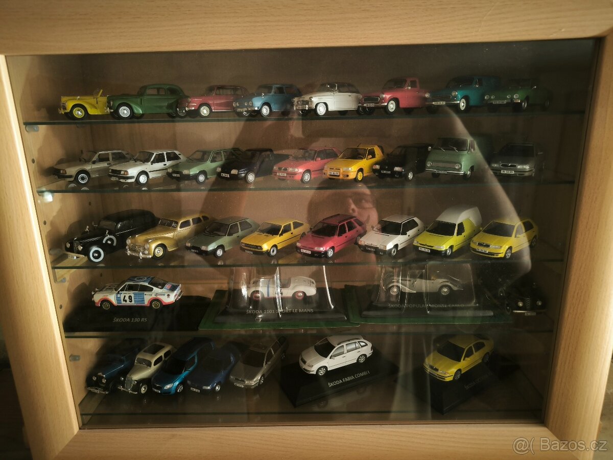 Modely aut DeAgostini a Hachette 1:43