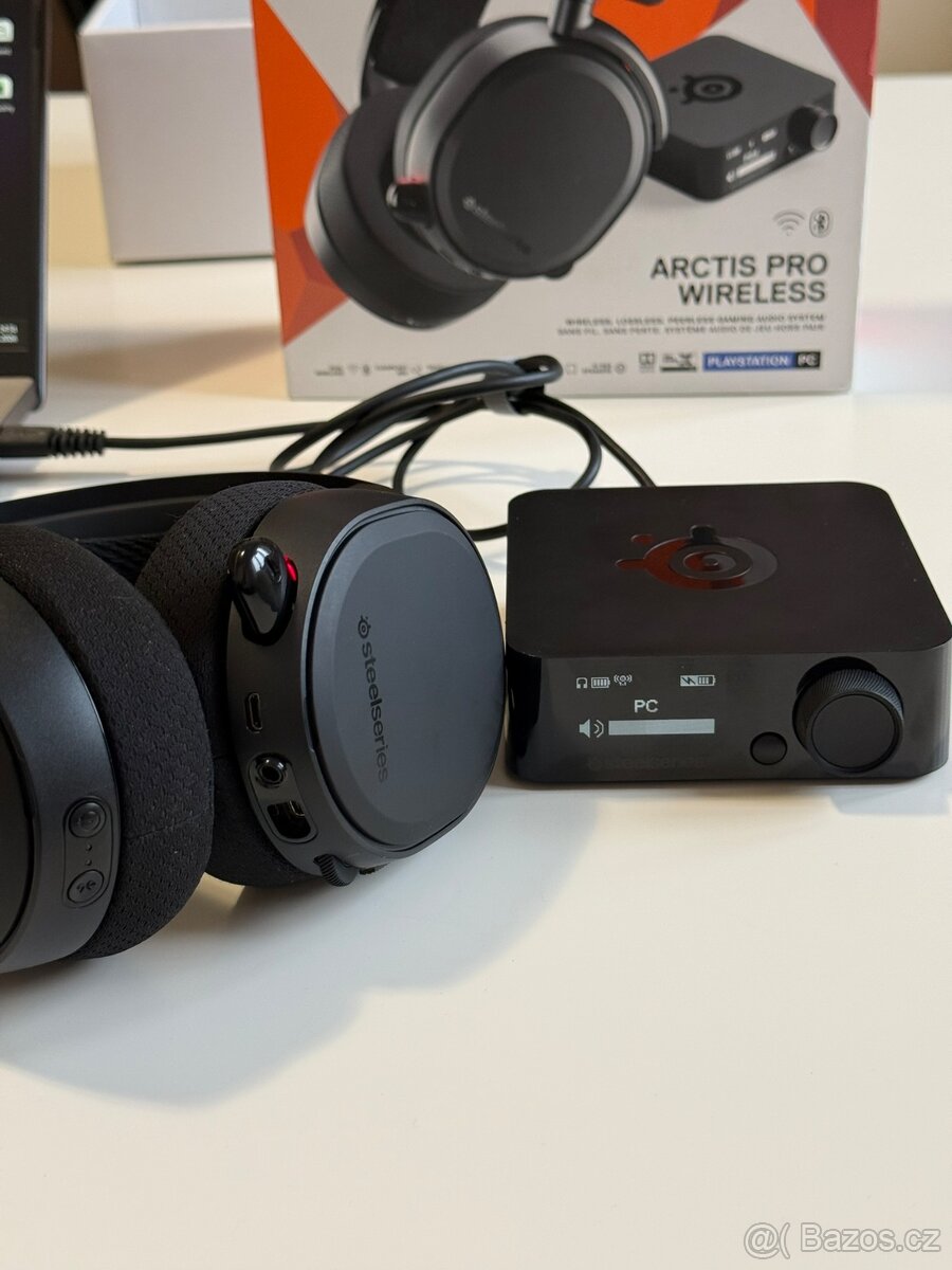 Sluchátka SteelSeries Arctis Pro Wireless