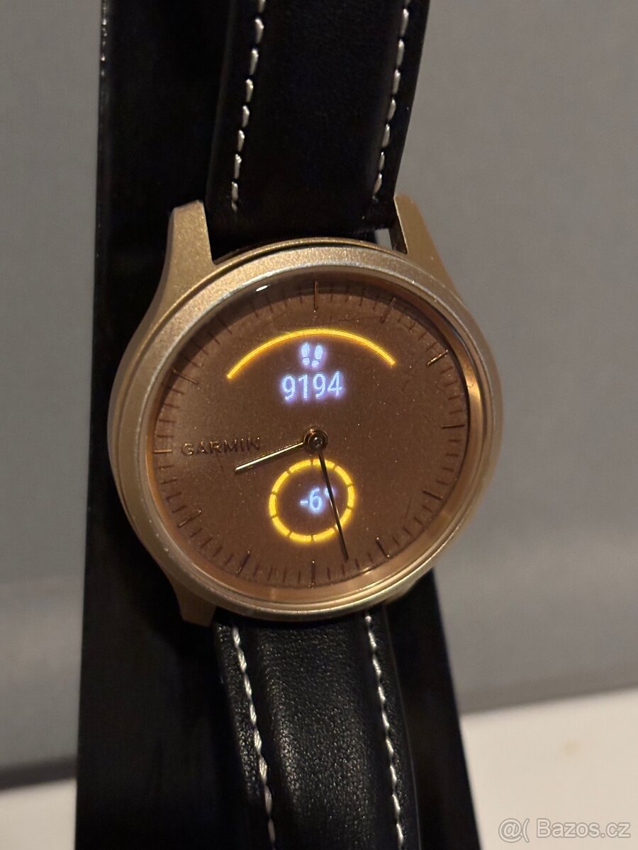 Garmin Vivomove style
