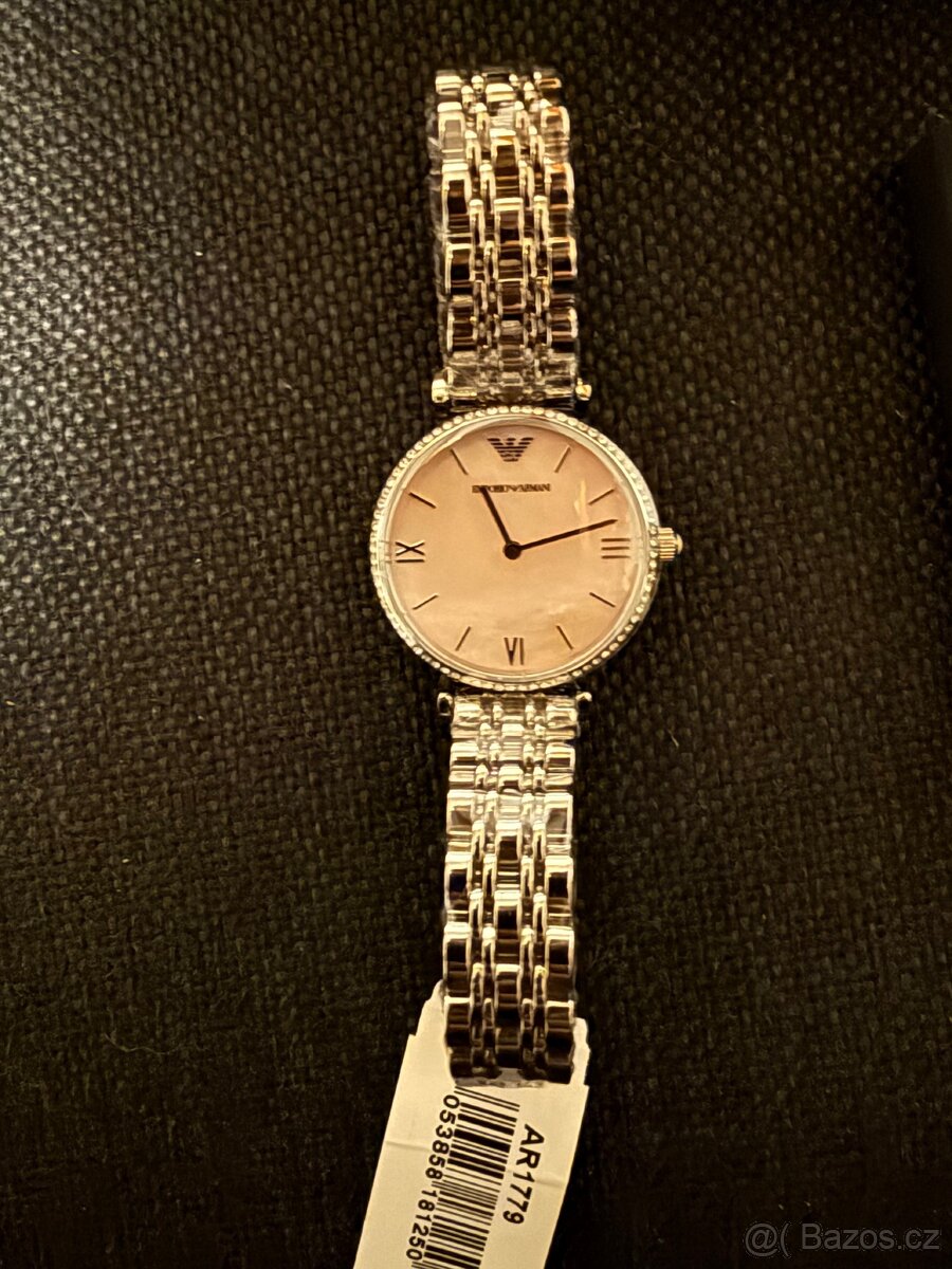 Hodinky Armani