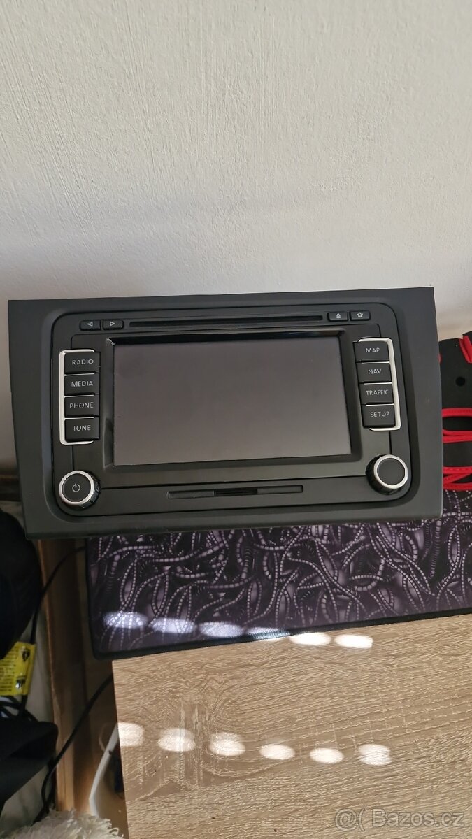 Originální VW Autorádio s navigací