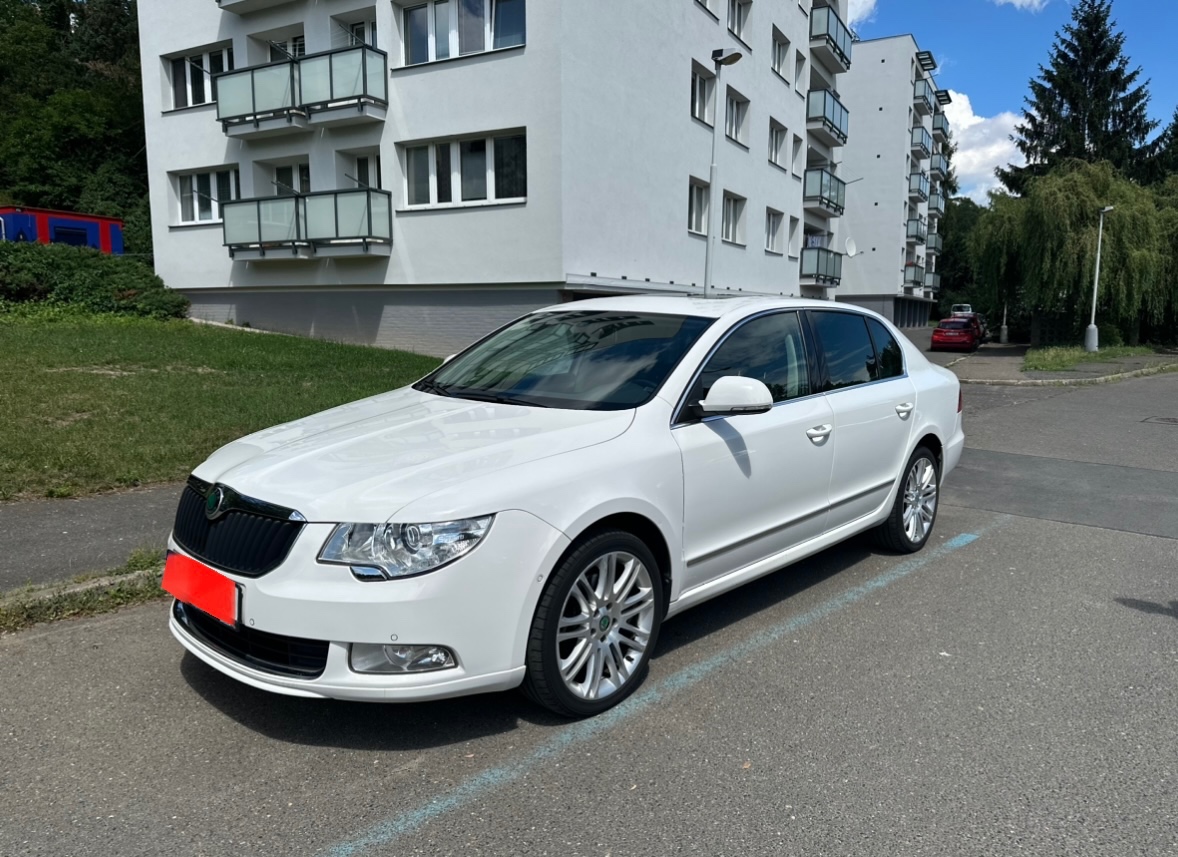 Prodám Škoda Superb 2,0 l diesel, automat, najeto 268000 ori