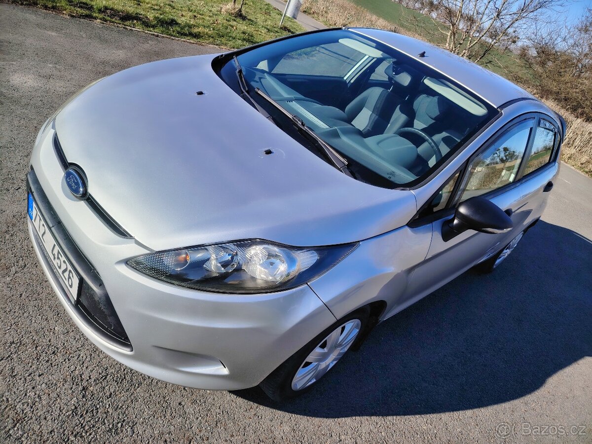 Prodám Ford Fiesta 1.4TDCi 50Kw r.v.2009 najeto 138tis.