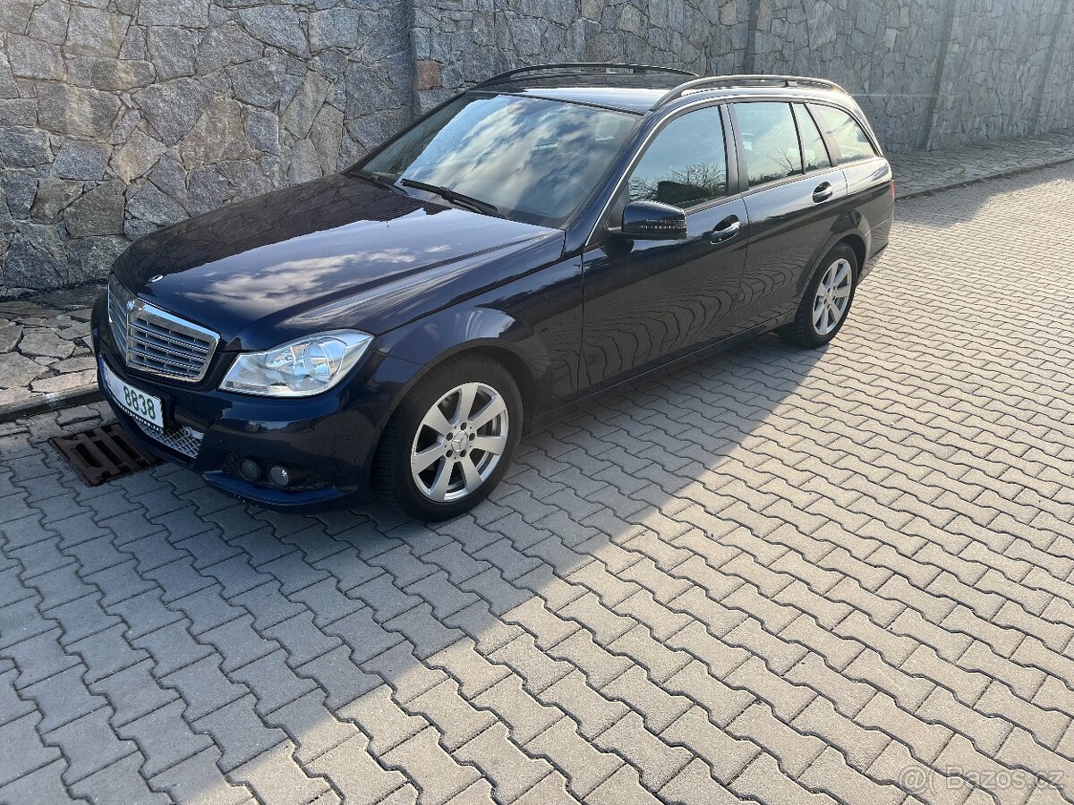 MERCEDES BENZ C220CDi W204 rok 2013 FACELIFT