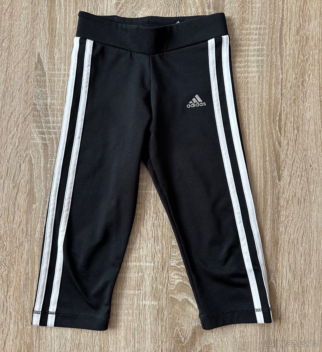 Sportovní 3/4 legíny Adidas vel. 116