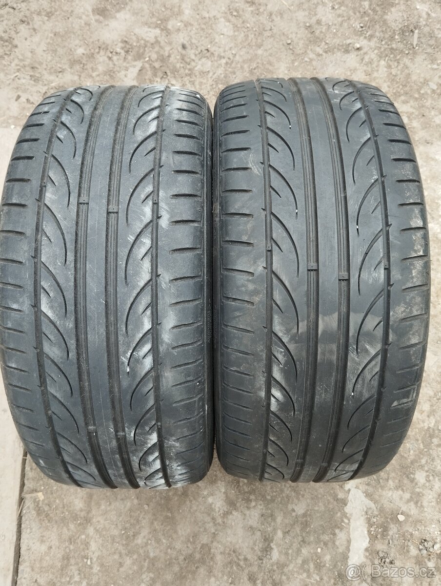 Letní pneu 215/40 R16