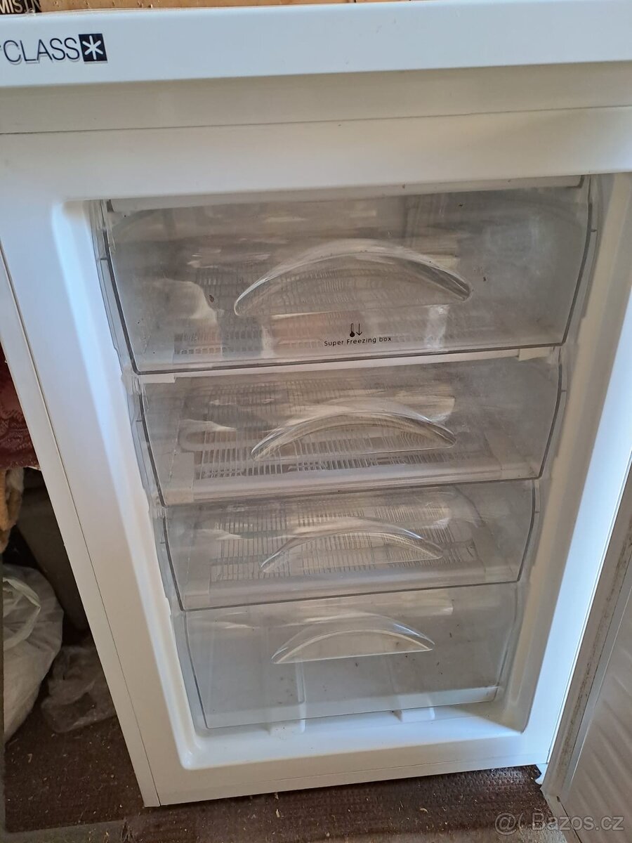 Mrazák Indesit A+ Class
