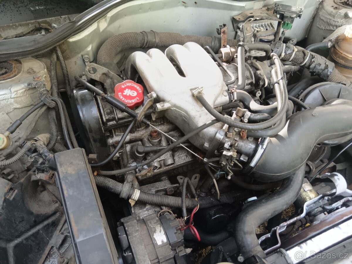Prodám Renault 19 66 kW na náhradní dili