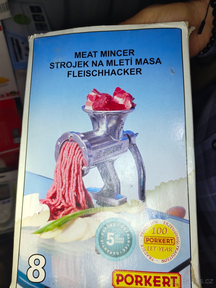 Mlýnek na maso PORKERT č. 8- nové