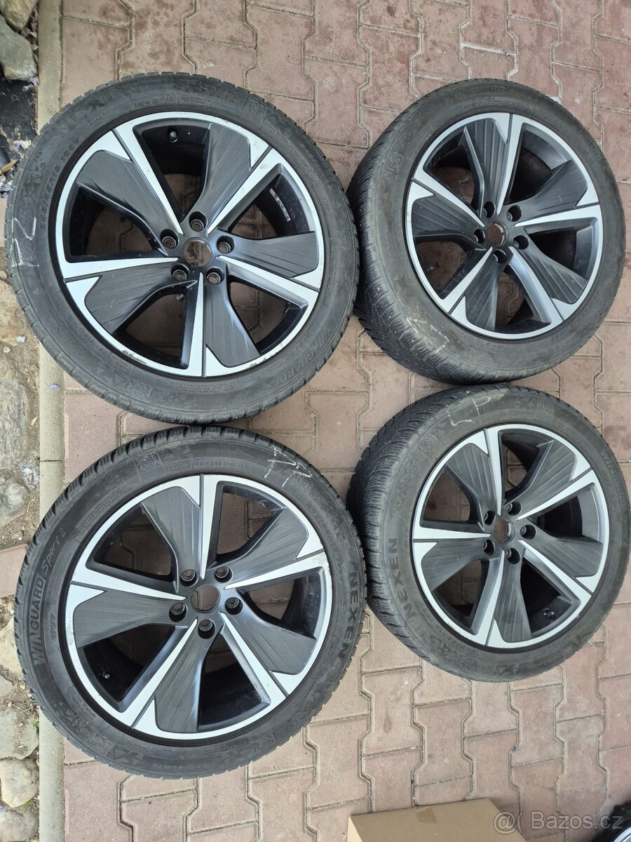 Kompletní kola zimní CUPRA 18"