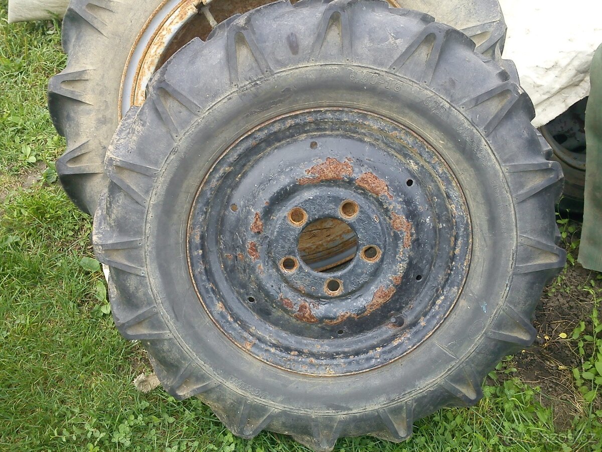 Aro M461 kolo 2x