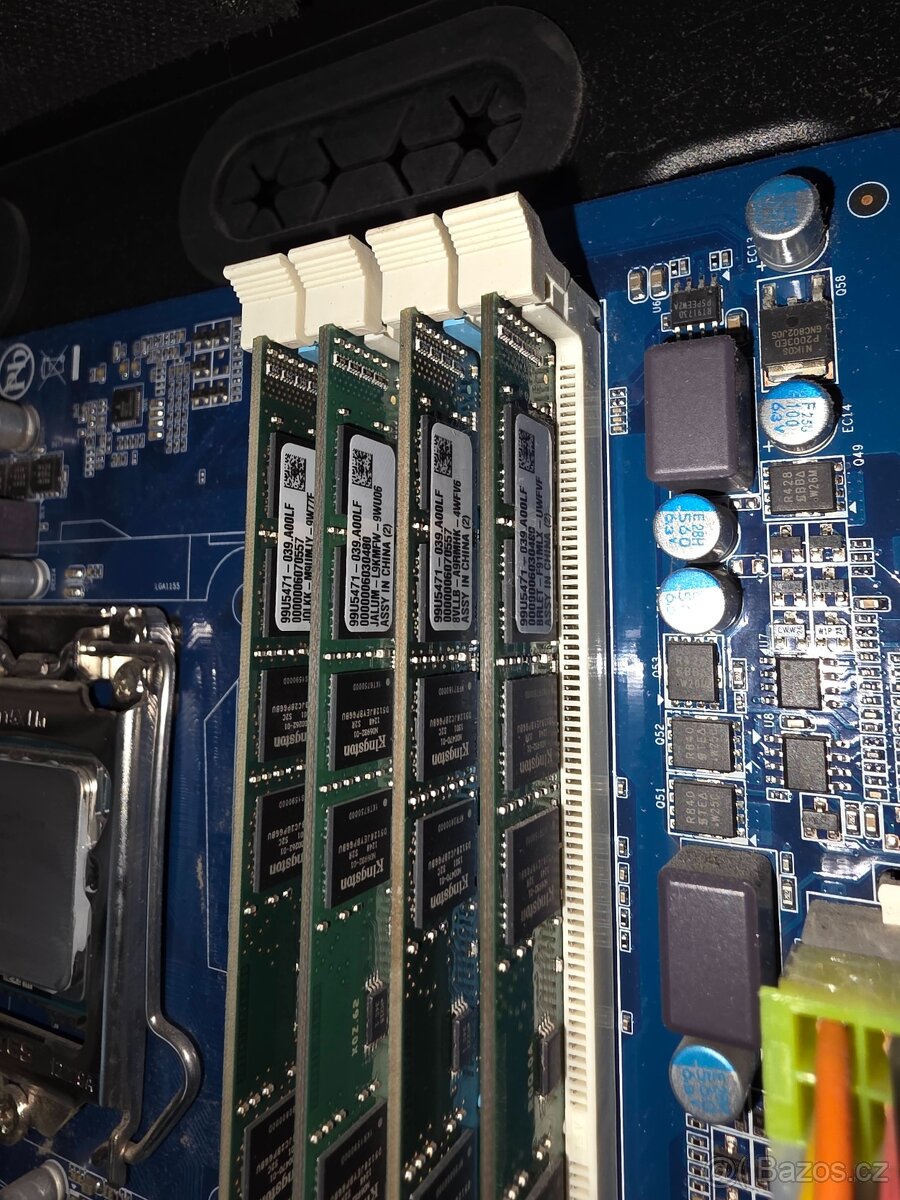 4x 8GB DDR3 (4x 8GB KVR16N11K2/16)