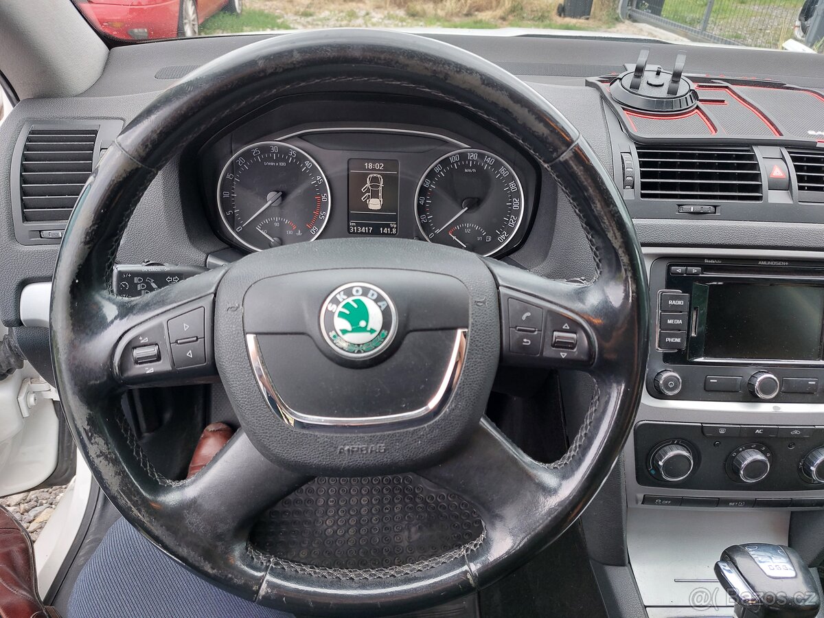 ŠKODA OCTAVIA II Combi – 1.6 TDI CR DPF, 77 kW, DSG