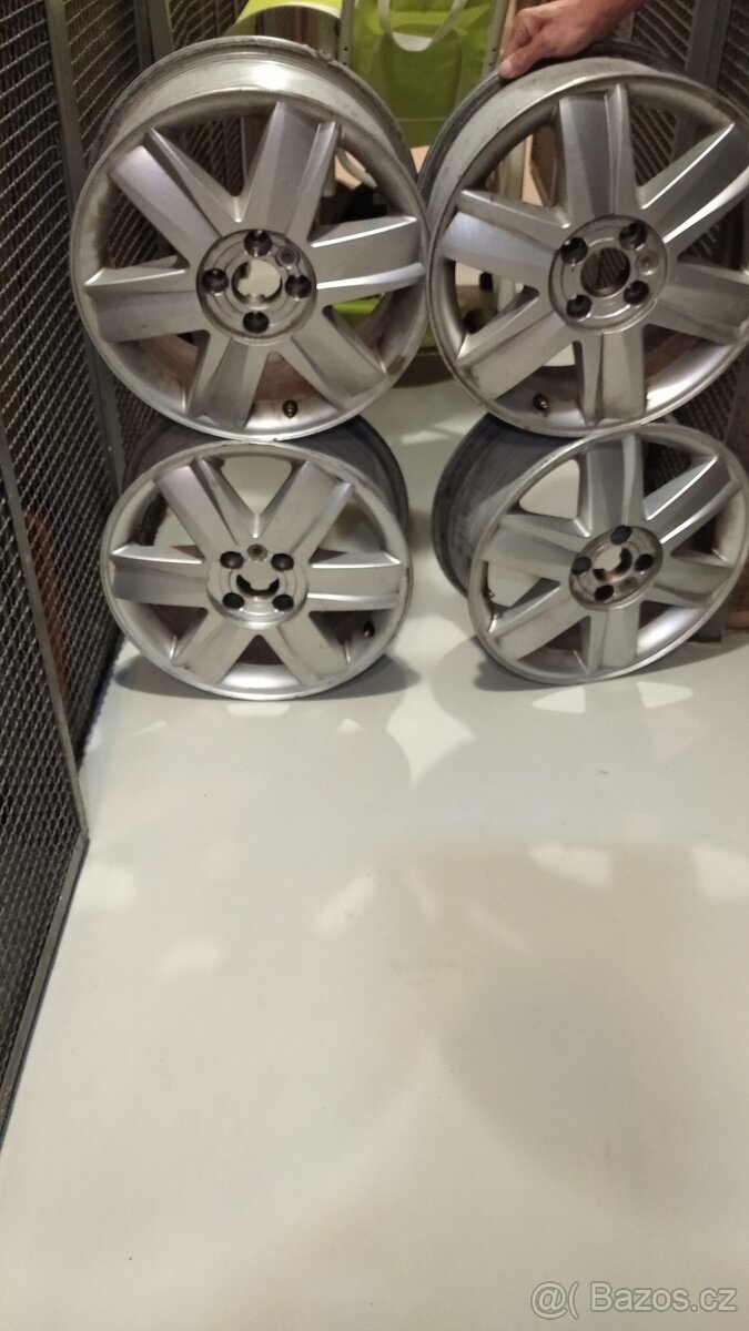 Prodám alu disky na Renault Megane