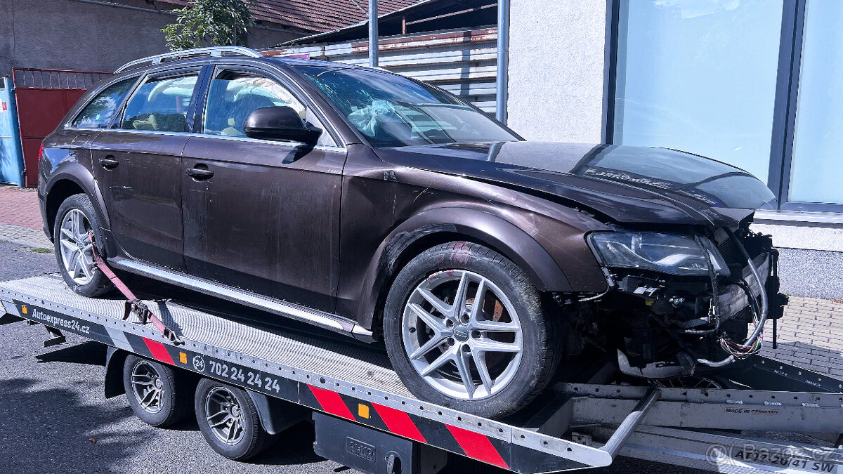 Vůz na díly Audi A4 B8 8K avant allroad 2010 CAHA KLV LZ8W