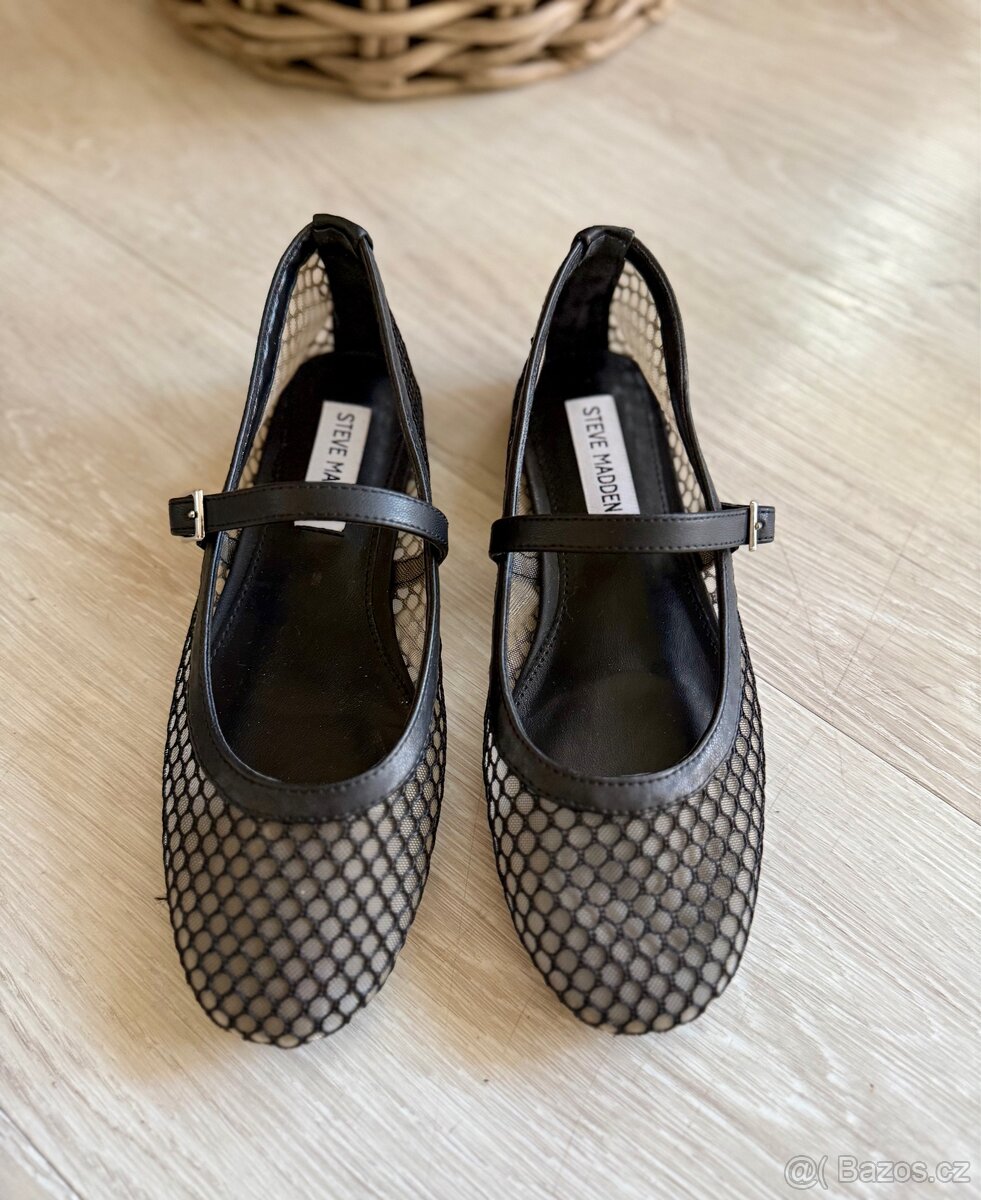 STEVE MADDEN baleríny