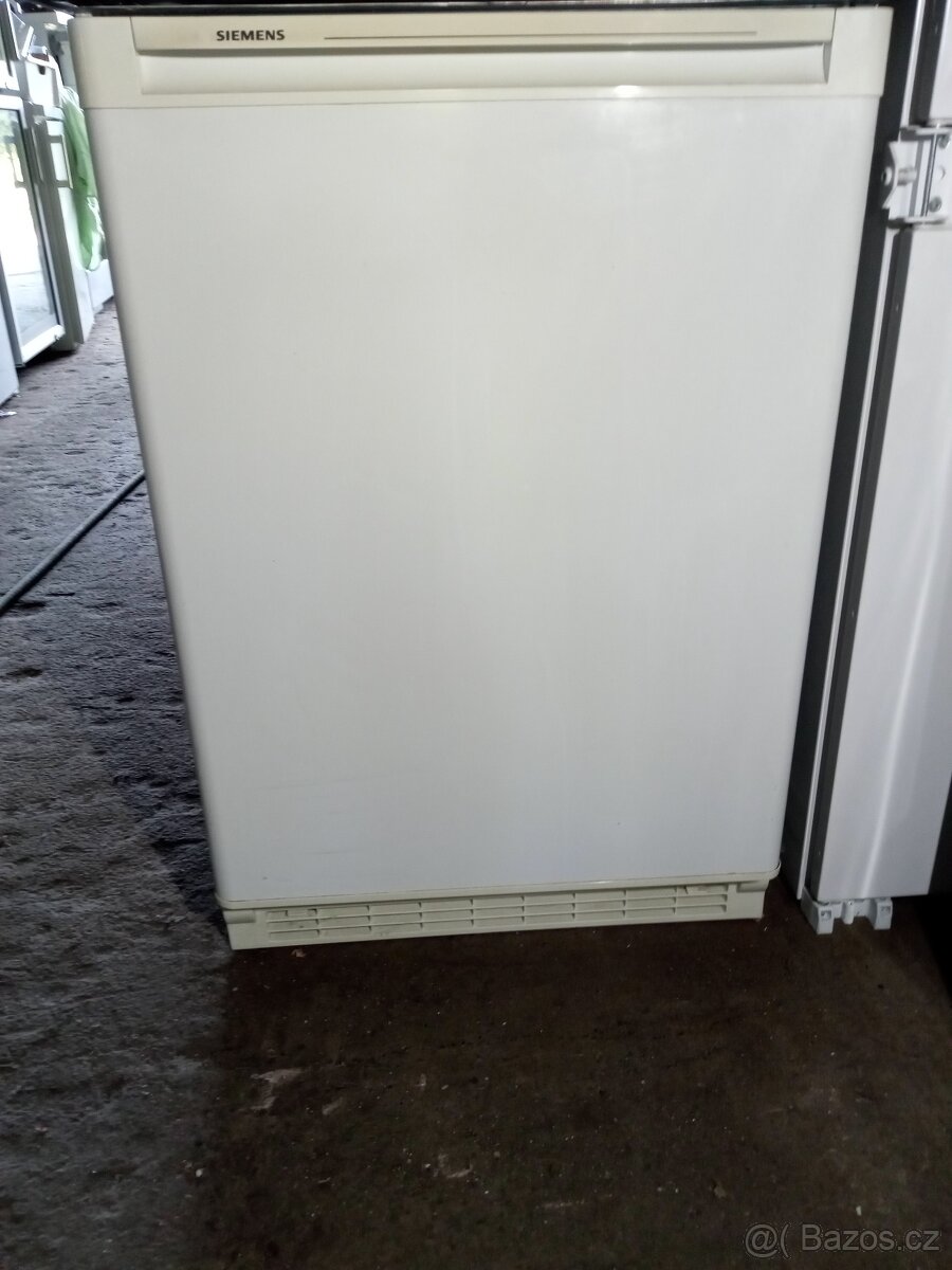Lednička Siemens ( vyrobeno v Německu ) bez mrazáku