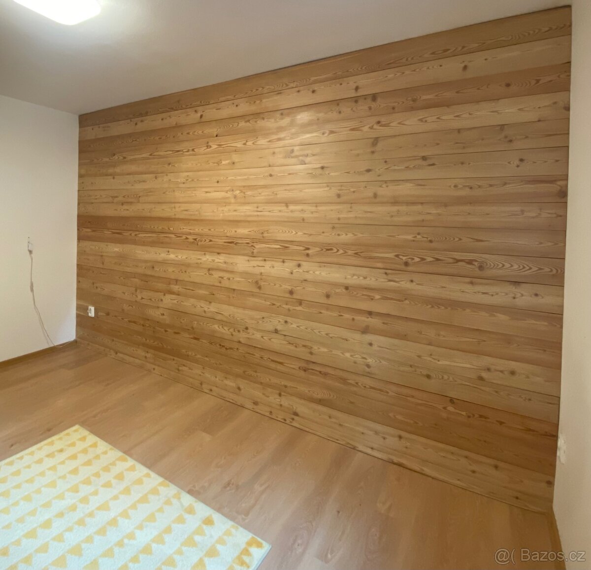 Podlahové prkna sibiřský modřín