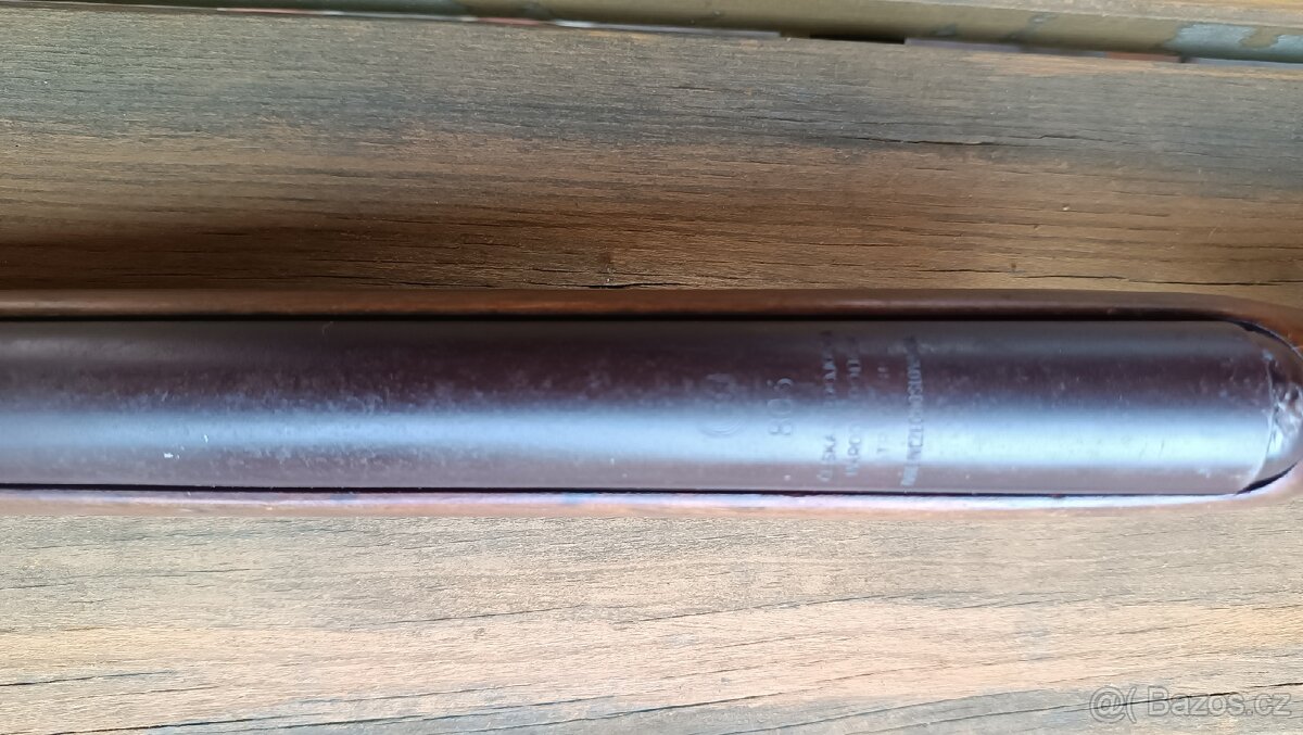 Vzduchovka sterá čz 803