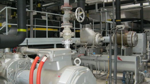 strojní zařízení kompresory