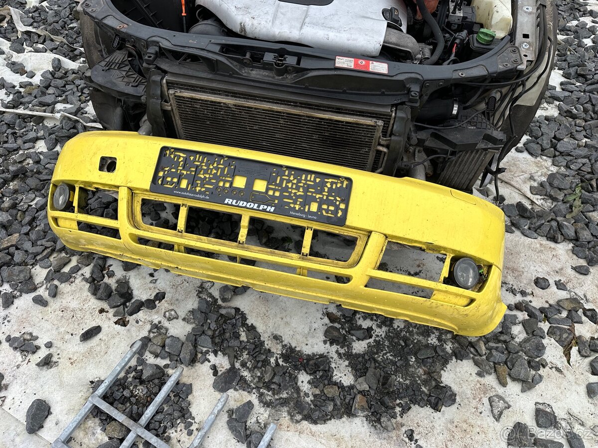 Přední nárazník Audi A4 B6