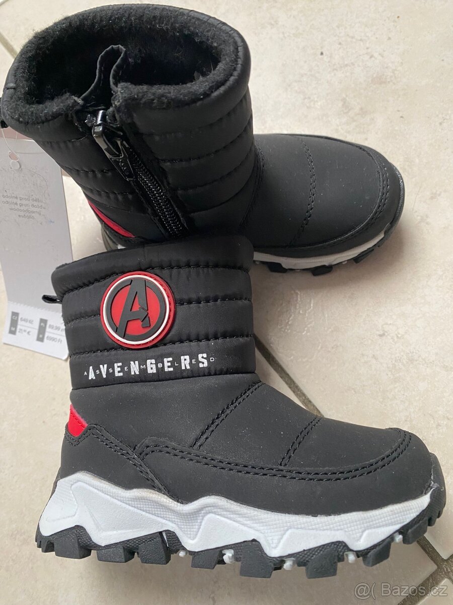 Prodám nové zimní boty -sněhule vel.22