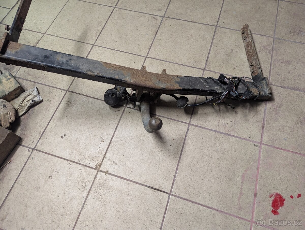 Tažné zařízení ŠKODA OCTAVIA 1VW GOLF 4 BORA SEAT TOLEDO 2