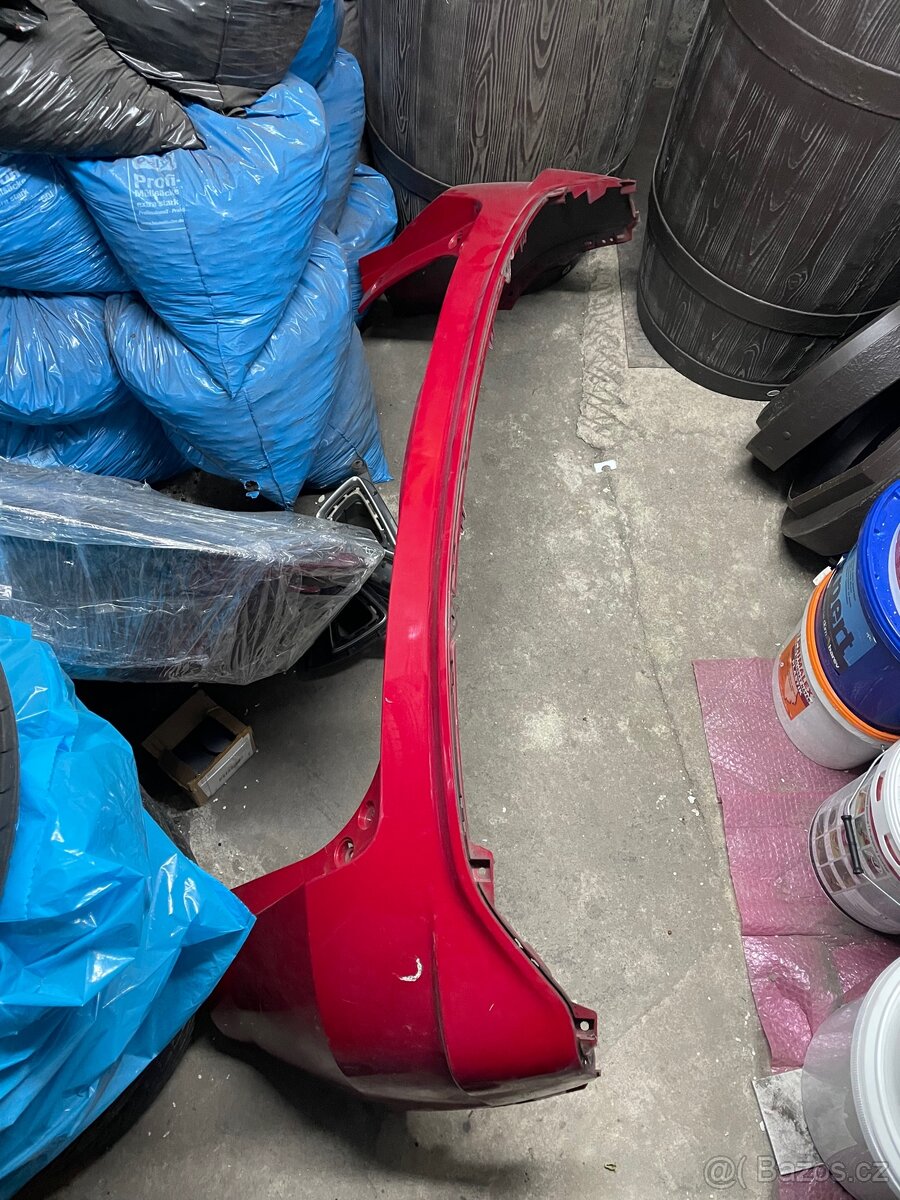 Honda civic 8g 5D zbytky dílů