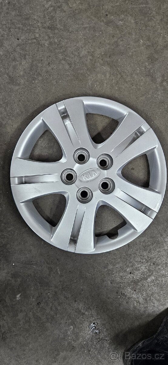 Originální poklice 16"  Kia Ceed