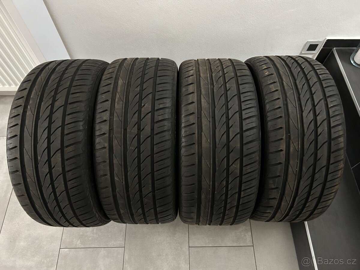 Letní pneumatiky 255/40 R19