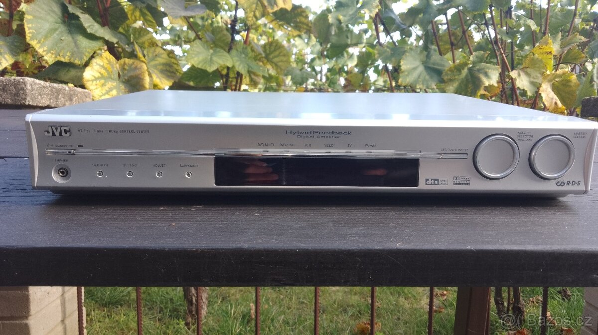 AV receiver