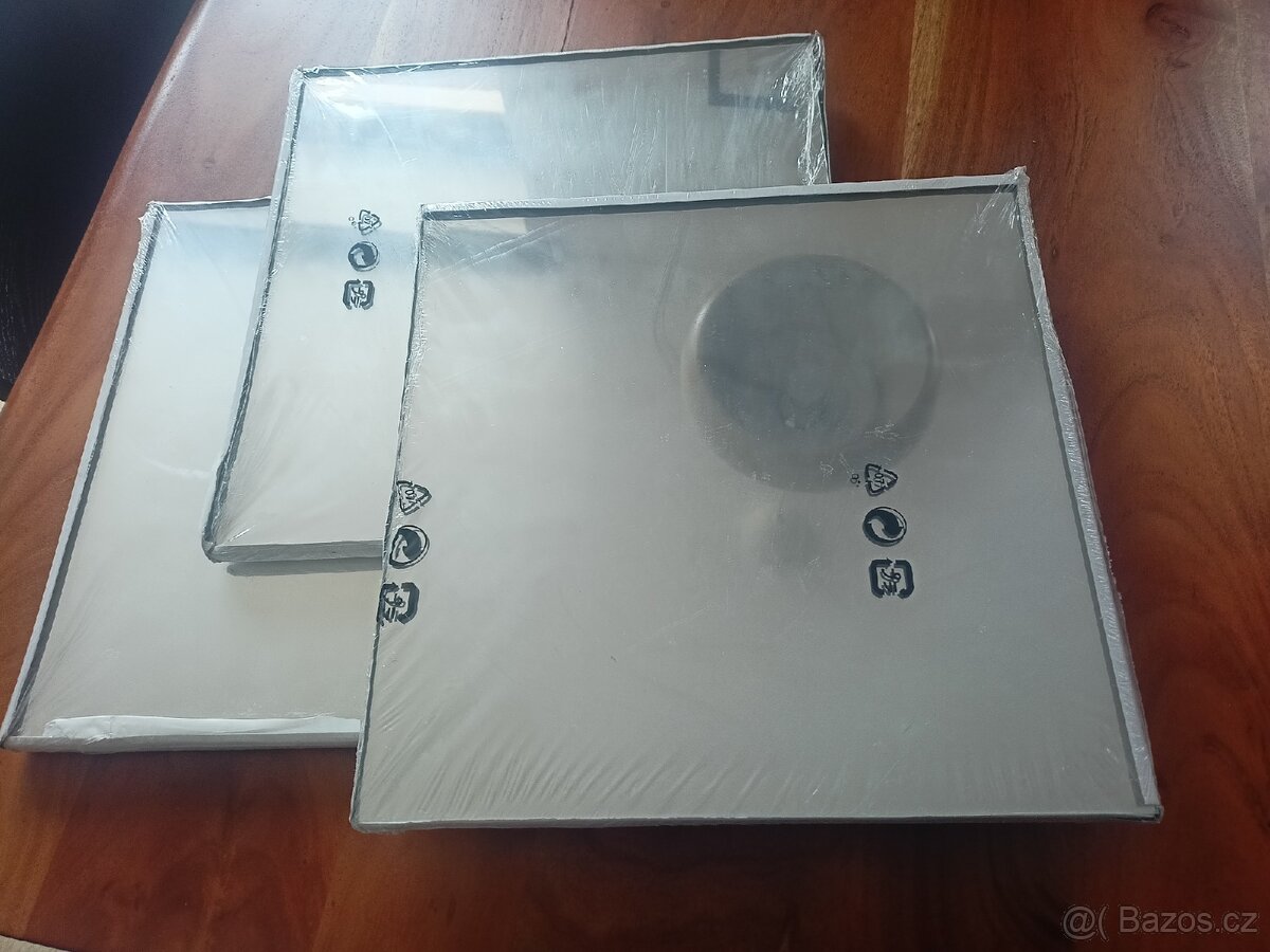 Zrcadlo IKEA Lots (nyní Blodlönn)