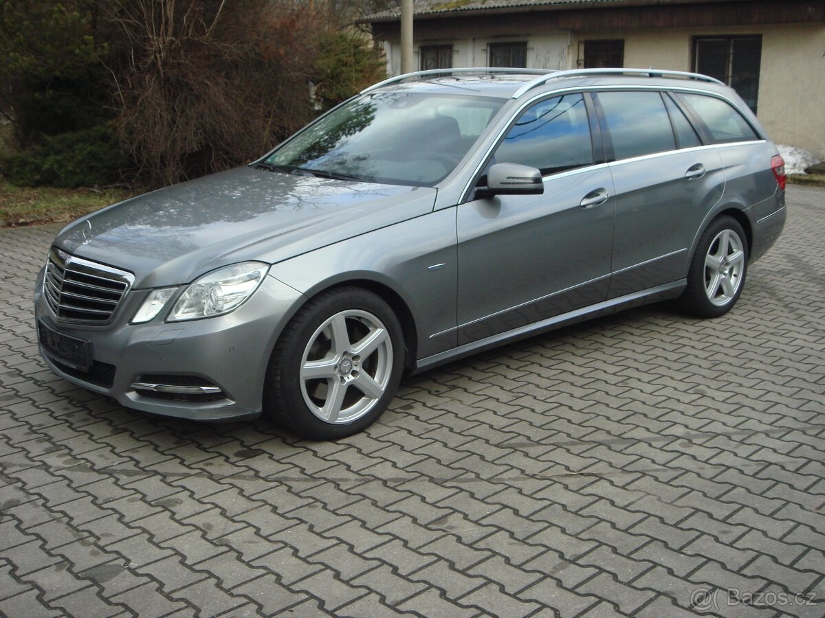 Mercedes Benz E 250cdi 150kw W212 combi 12/2010 Avantgarde