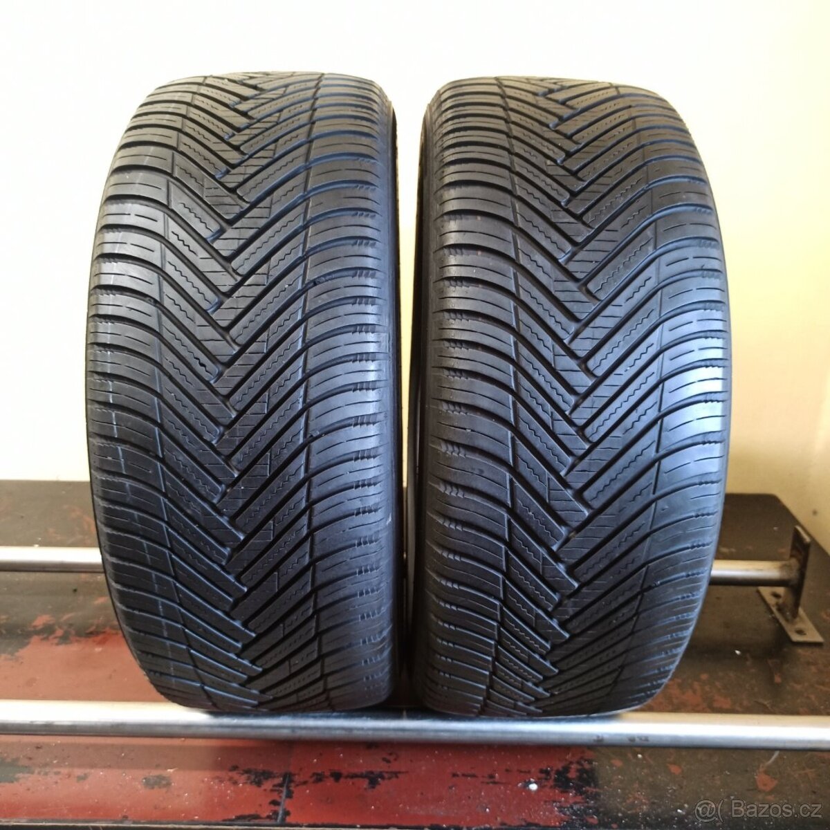 Hankook Kinergy 4S 2 225/45 R17 94W 4,5-5,5mm