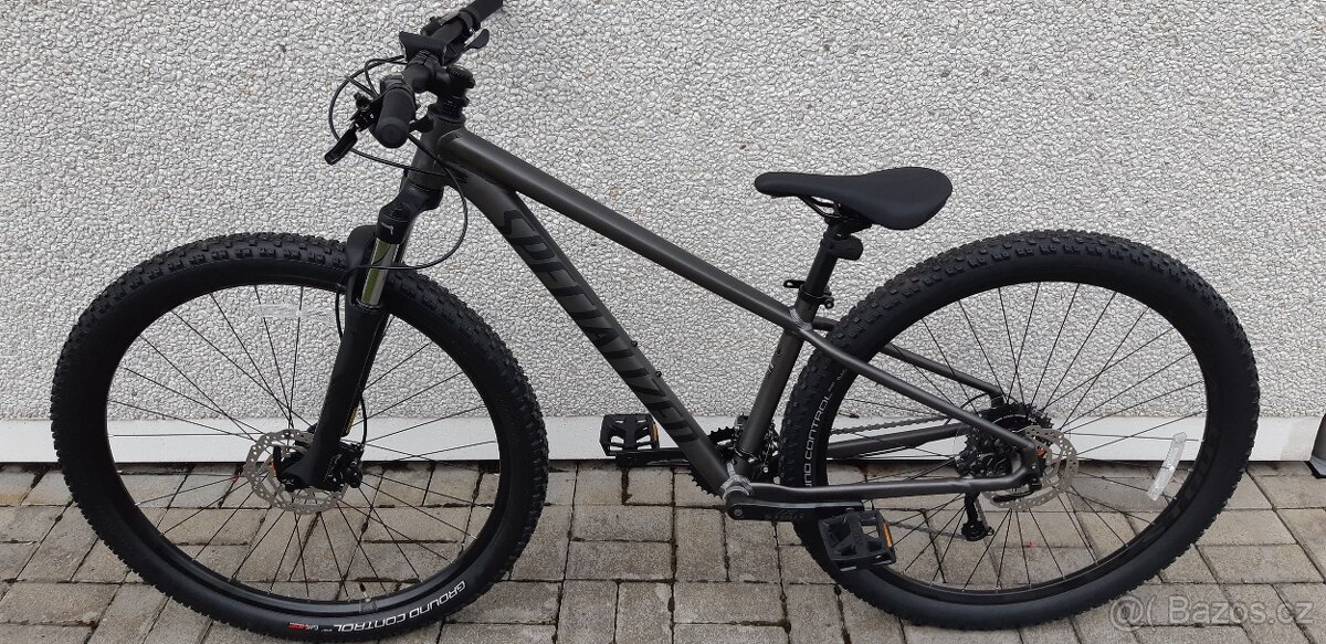 Zánovní horské kolo Specialized Rockhopper S 29"