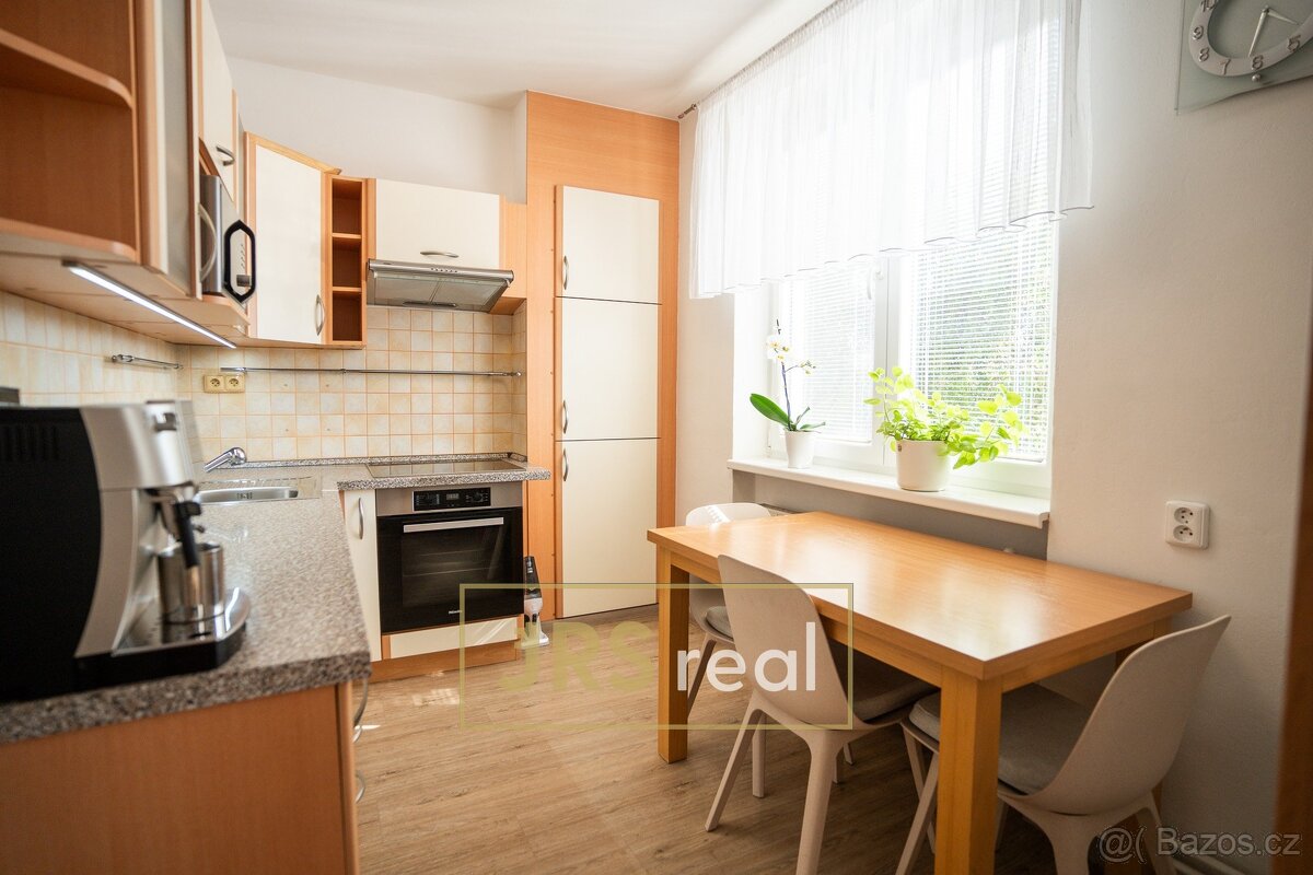 Prodej bytu 2+1 se zahrádkou, 55 m2 - Hustopeče