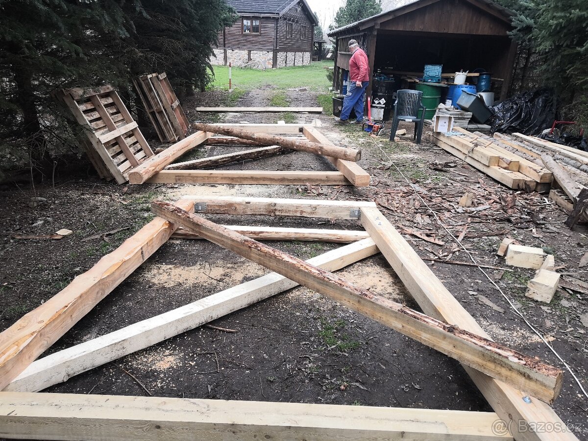 kazatelna s topením a lůžkem.
