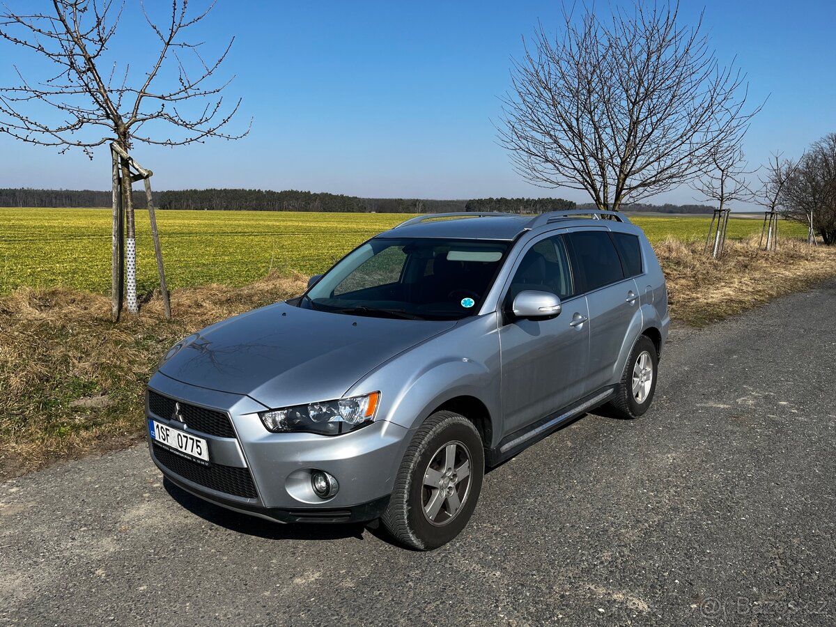 Mitsubishi outlander 2.0 Di-D 4WD