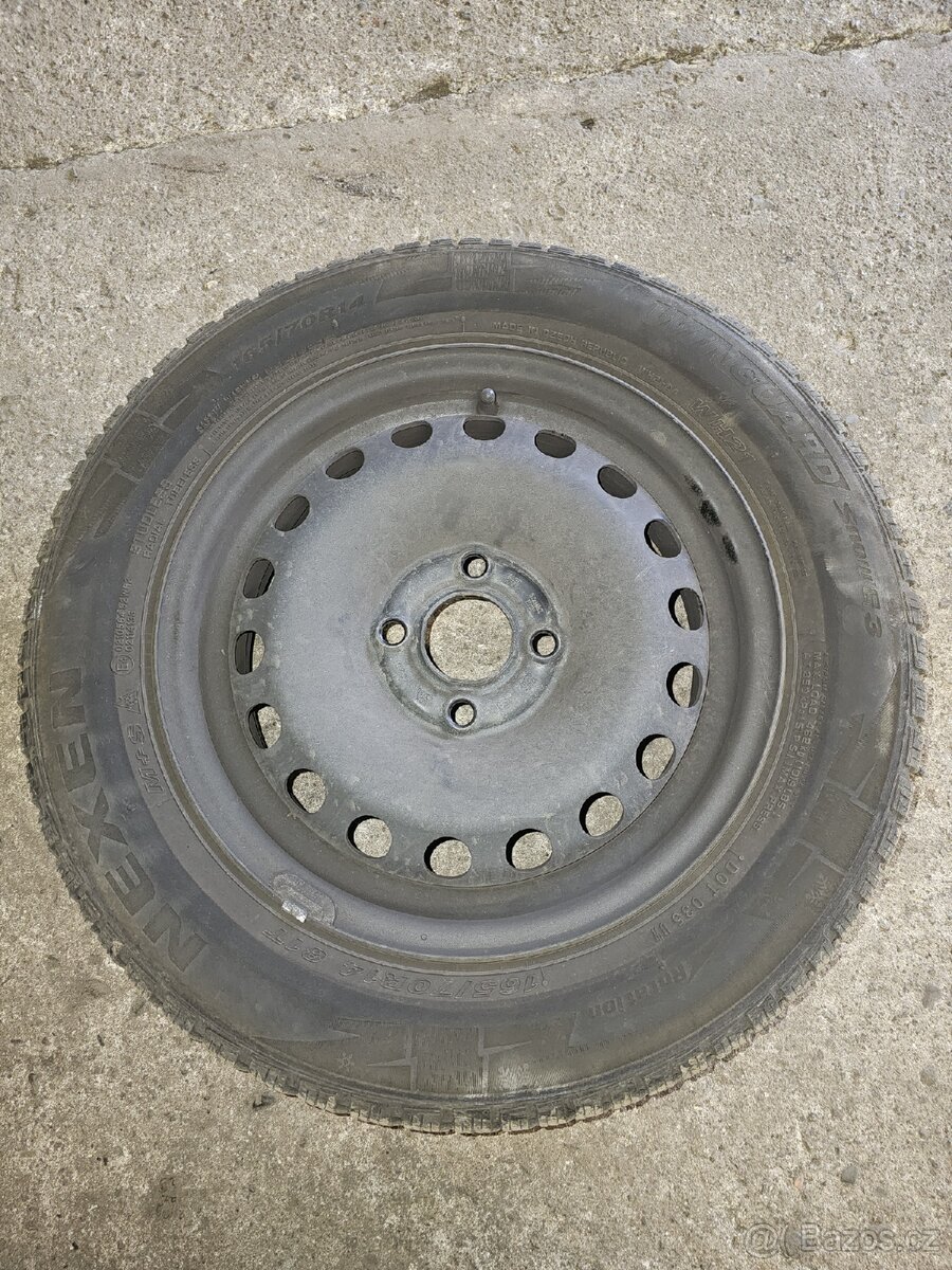 Citigo 4x100 + pneu nexen
